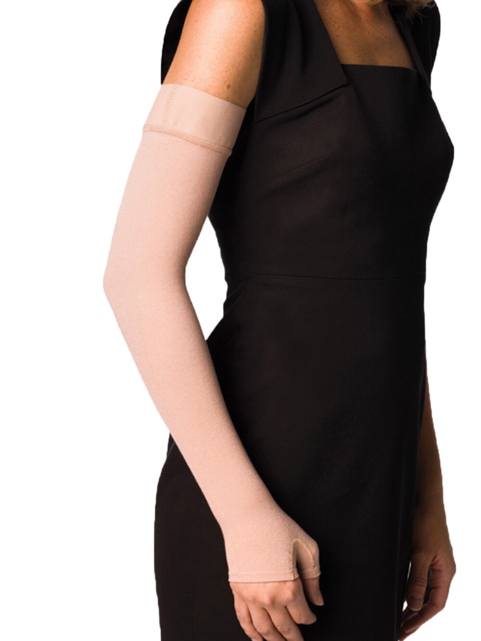 Woman wearing SPECIALTY ADVANCE ARMSLEEVE with built-in gauntlet in BEIGE